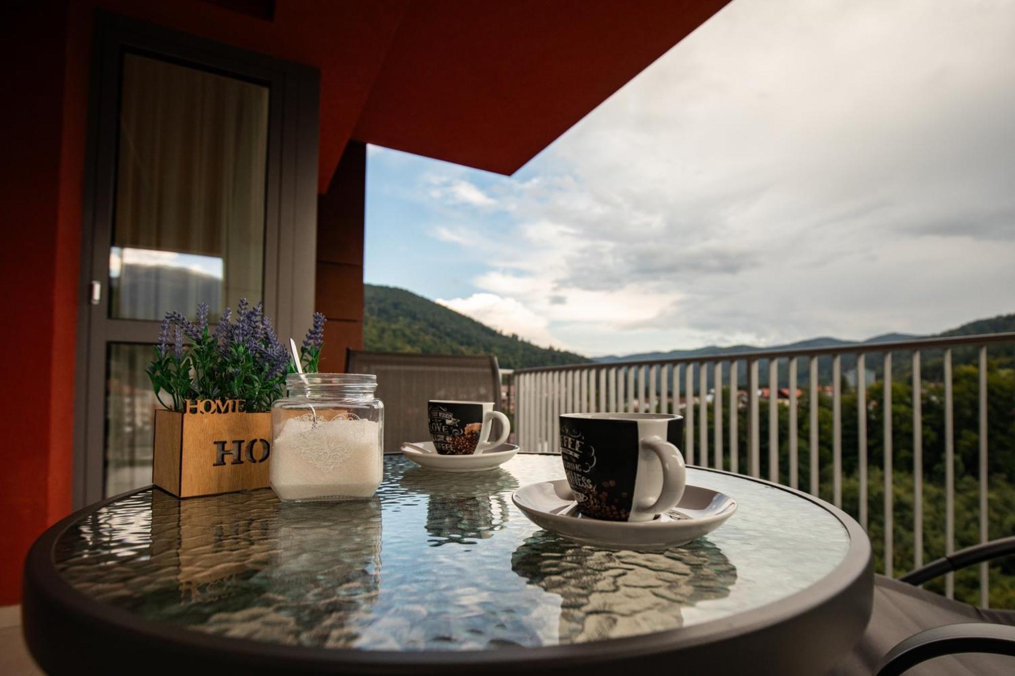 Top View Apartment Sinaia Zewnętrze zdjęcie
